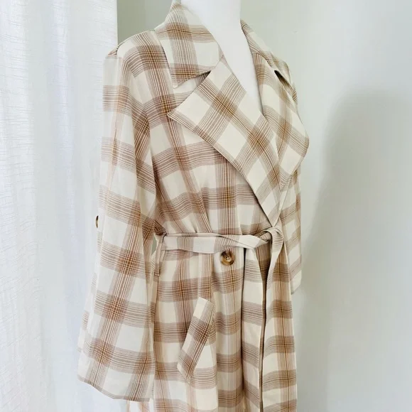 Cara Santana She Loves The Attention Plaid Trench - Picture 7 of 14